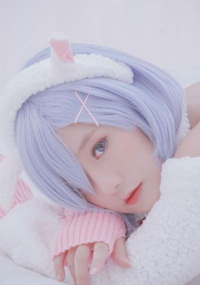 《漂亮的保姆》_HD手机免费观看完整
