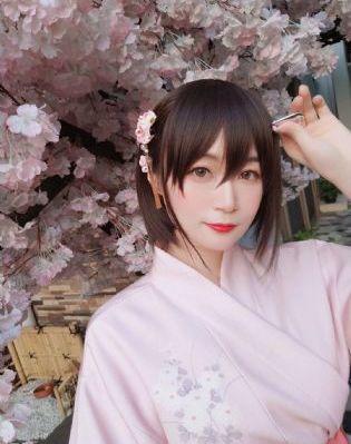 欧美办公室无内丝袜_高清版完整版未删减