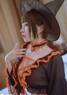 扛着英语老师白腿输出_蓝光动漫免费观看