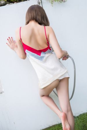 辣妹子电视剧在线观看免费直播_BD高清欧美在线观看