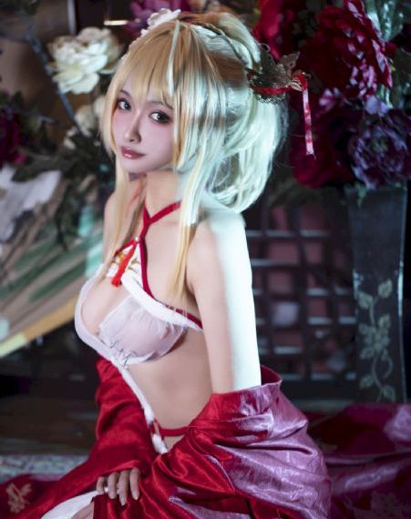鬼剧院之惊青艳女郎_在线视频免费观看